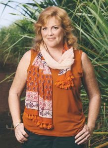 Best-selling mystery author at Maui Barnes & Noble